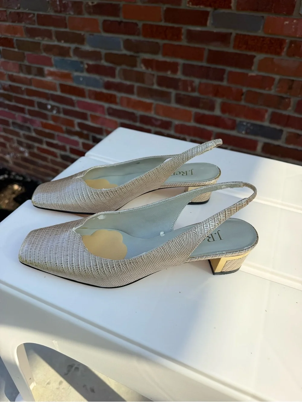 Vintage J.Reneé Metallic Silver Textured Slingback Sandals
